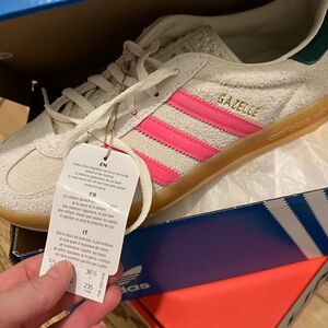 Adidas Gazelle Women's Sneakers - Pink and Cream- dark green on back of the shoe